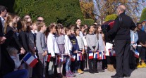 Visite du Premier ministre à Belgrade: la chorale de l'École française