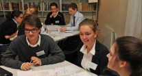 Simulation de COP21 au Lycée français de Berlin : échanges entre élèves