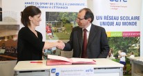 L’AEFE renforce son partenariat avec Radio France