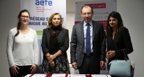 Signature de convention entre l'AEFE et l'association "Elles bougent" : les signataires et d'anciennes élèves ingénieures