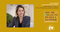Barbara Pompili, ministre de la Transition écologique, marraine de la Semaine des lycées français du monde 2021 qui met l'accent sur l'éducation au développement durable