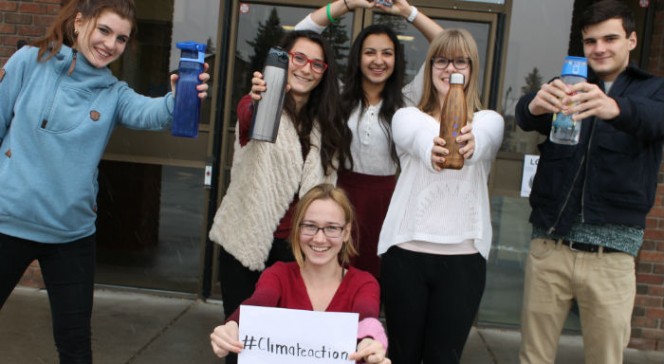 Les élèves du lycée Pasteur de Calgary mobilisés pour le climat