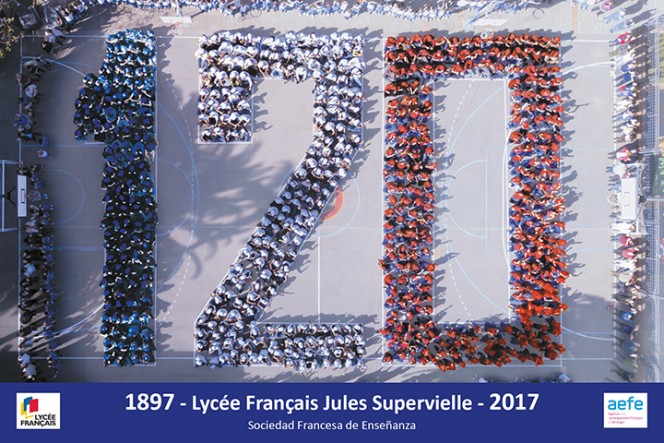 120 ans du lycée français de Montevideo : la carte postale commémorative