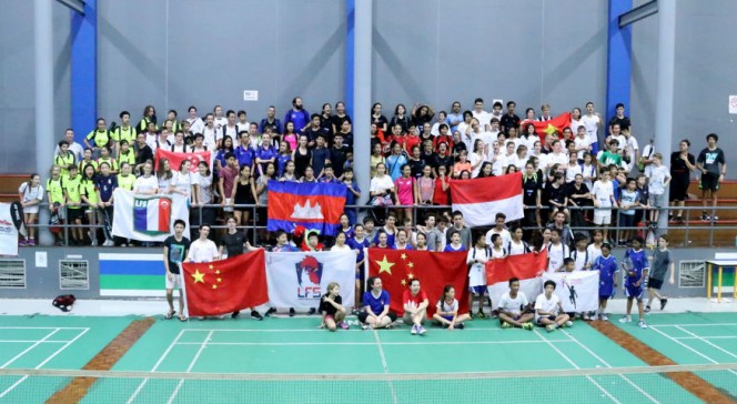 3e championnats d’Asie-Pacifique de badminton : photo de groupe