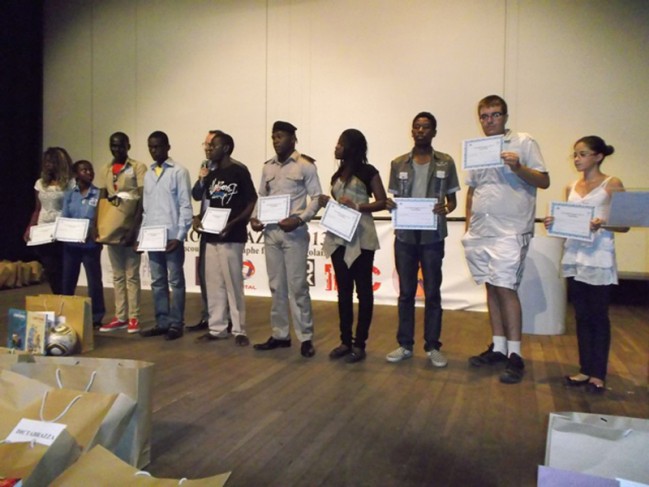 Lauréats du concours d&#039;orthographe DictaBrazza organisé par le lycée français Saint-Exupéry de Brazzaville dans le cadre d&#039;une APP