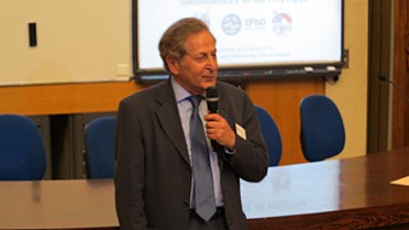 Le Prix Nobel Claude Cohen-Tannoudji au CNAM, le 24 octobre 2012