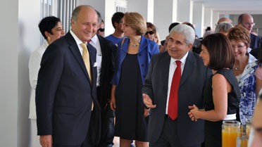 Moments d'échanges. M. Laurent Fabius et le président Christofias