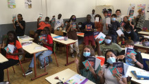Concours des Dix Mots 2022 : les lauréats du lycée Charlemagne (Congo) dans leur classe 