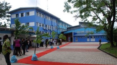 Nouveau gymnase du lycée de Douala