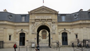 La façade du CNAM, à Paris