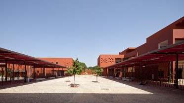 Lycée français Jean-Mermoz de Dakar, au Sénégal
